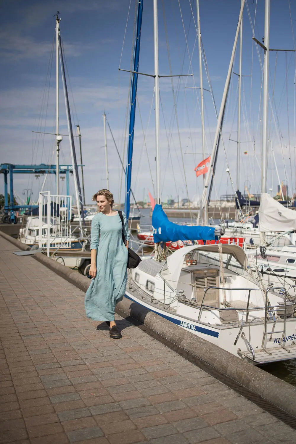 Leinen-Maxikleid mit Raglanärmeln und Taschen