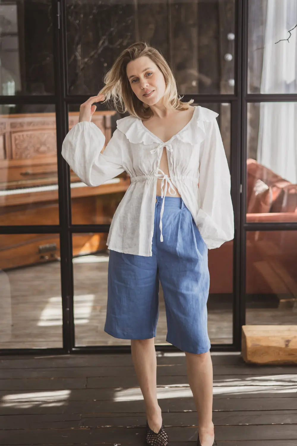 Leinenbluse mit Bindedetail und Rüschen - MARGARET