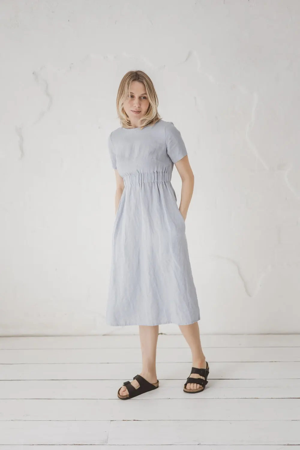Weiches Leinenkleid