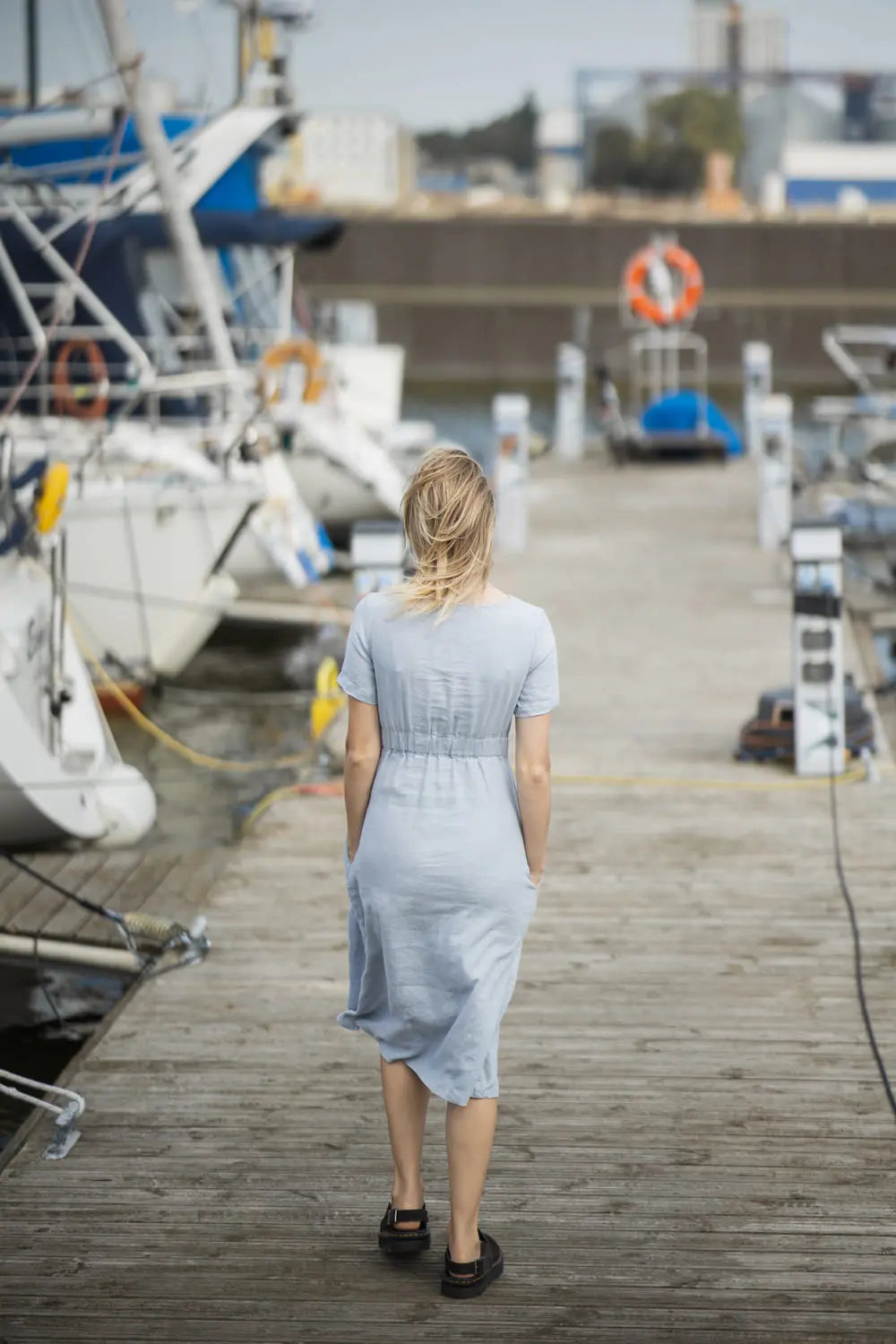 Weiches Leinenkleid