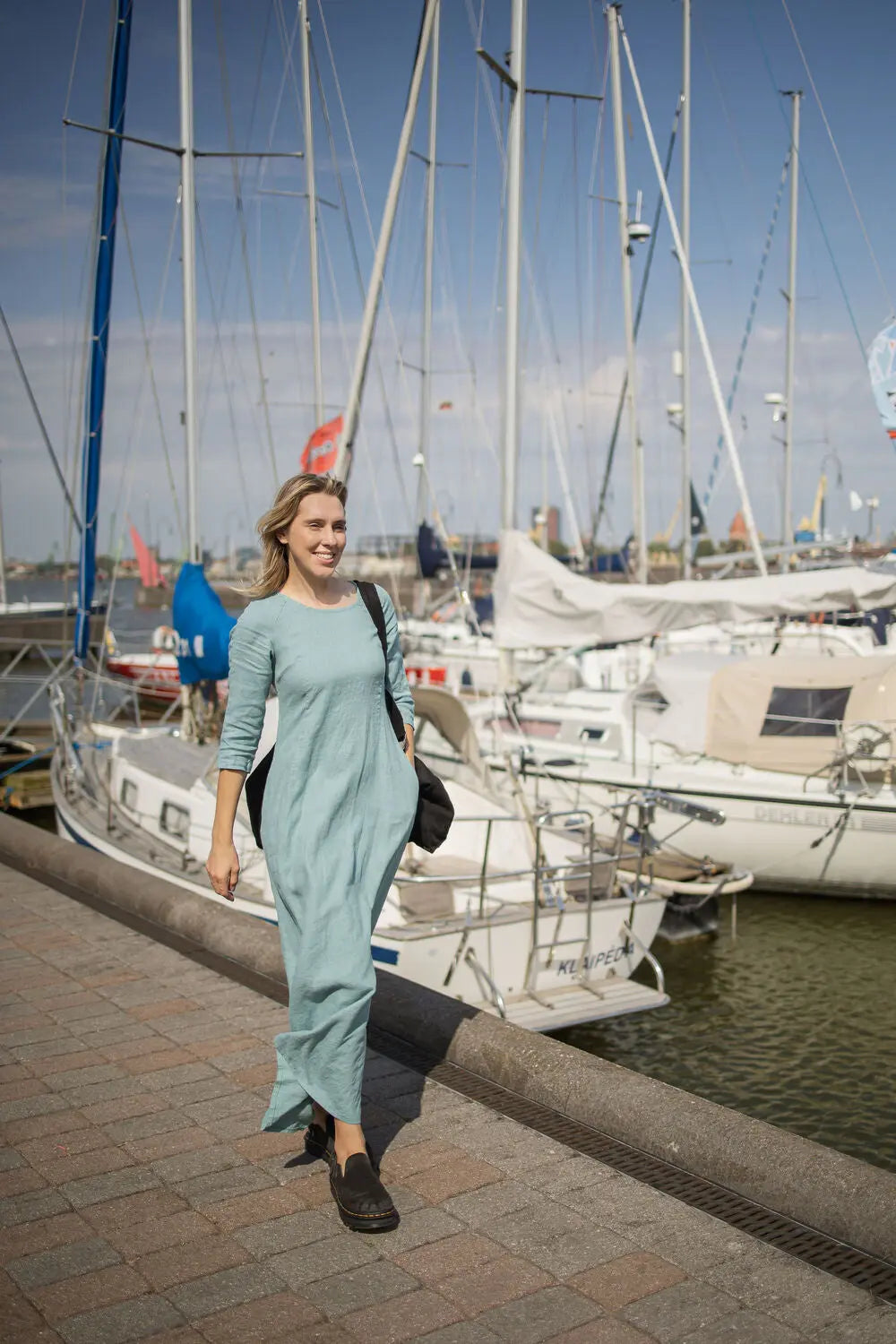 Leinen-Maxikleid mit Raglanärmeln und Taschen