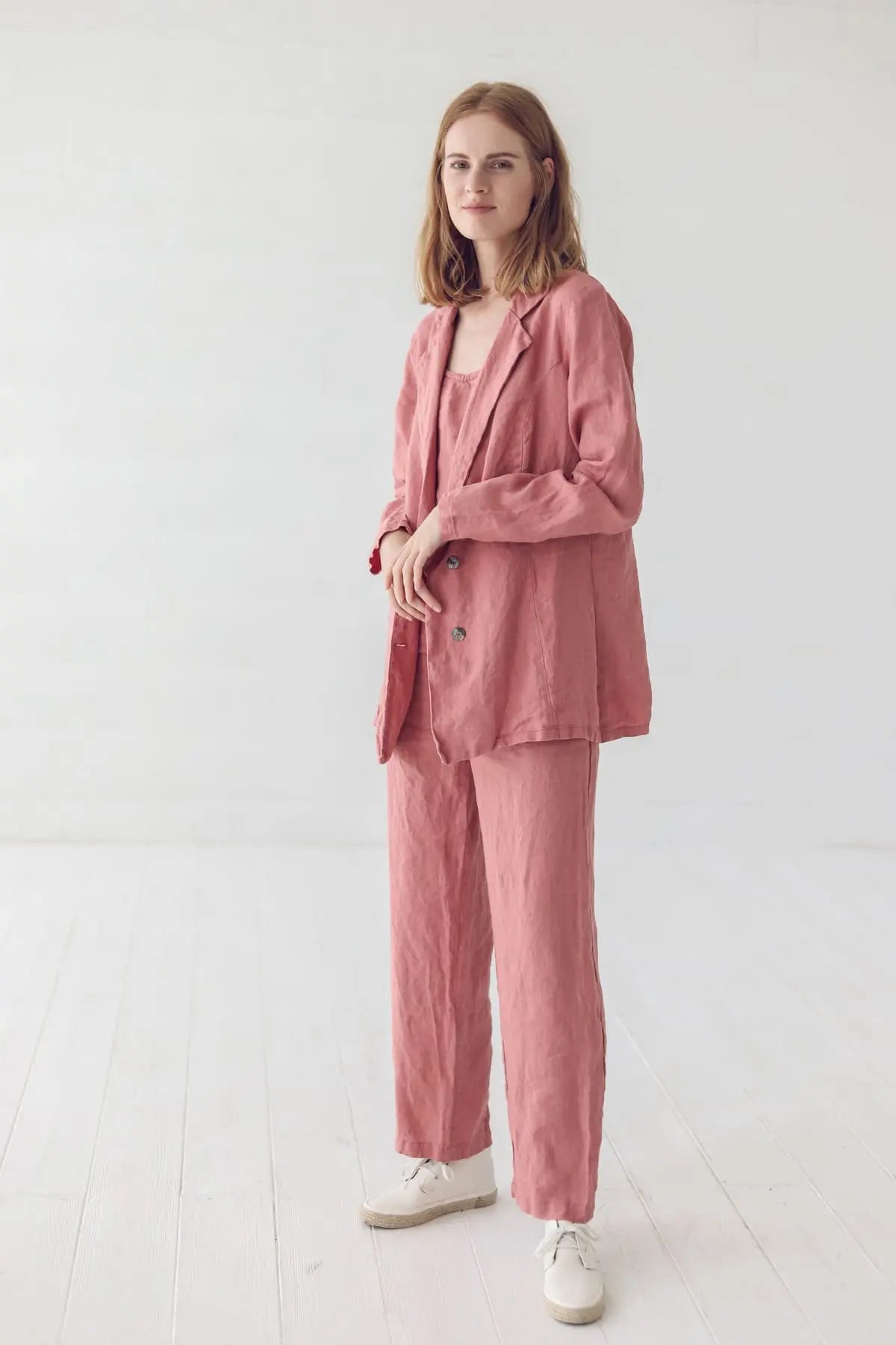 Klassische Leinenjacke mit Knöpfen
